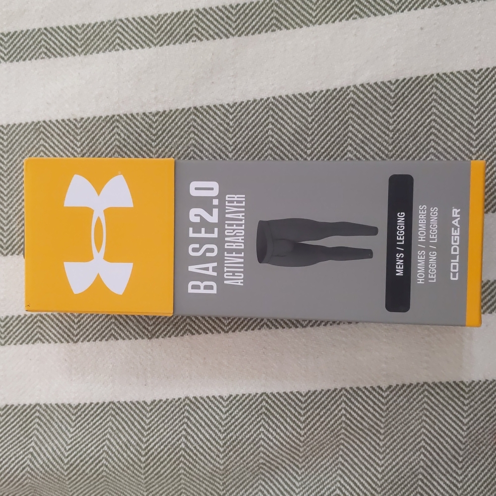 Under Armor Men's Base layer leggings/tights, brand new in box